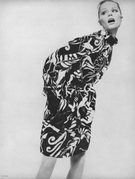 US Vogue October 15, 1967 : Jennifer O'Neill by David Bailey | the ...