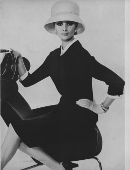 US Vogue March 1, 1962 : Dorothy McGowan by Bert Stern | the Fashion Spot