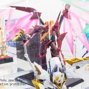 Gundam : Code Geass - Metal Robot Side KMF "The Robot Spirits" (Bandai) - Page 2 4nBSIZvf_t