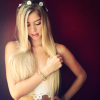 Allie Deberry Z9tzXpT7_t