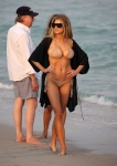 Charlotte McKinney - Page 2 OyX0CExW_t