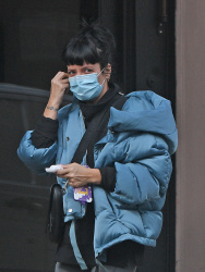 Lily Allen - Spotted leaving a nail salon in Orpington, London, April 12, 2021