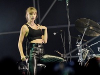 Taylor Swift - performing at HAIM concert in London | 07/21/2022