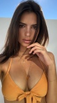 Emily Ratajkowski Tu3yC4Kw_t