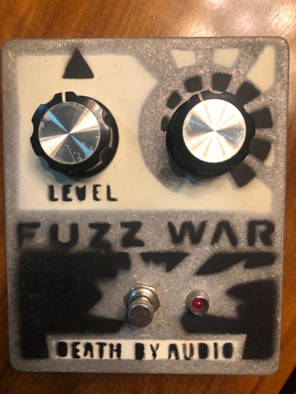Death By Audio Fuzz War, na caixa: R$ 1.500,00 JHLvwP6t_t