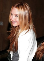 Amanda Bynes EmtlFcv1_t