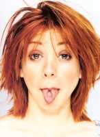 Alyson Hannigan Uo52cReO_t