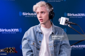 Troye Sivan performs live at SiriusXM Studios on February 12, 2018 in New York City.
