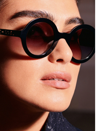 Chanel Eyewear S/S 2021 : Jill Kortleve by Oliver Hadlee Pearch