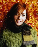 Alyson Hannigan 3mxI1wHC_t