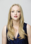 Amanda Seyfried - Page 4 CBvGD7pC_t