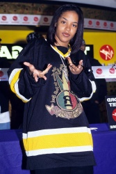 Aaliyah - Virgin Megastore in London - May 1, 1995