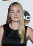 AJ Michalka Te0L5sl7_t