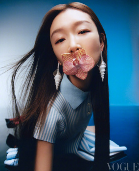 yǐngtán — ZHOU DONGYU 周冬雨 for ELLE China, September 2023