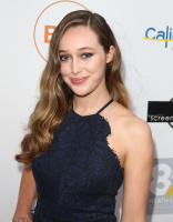 Alycia Debnam Carey 2EDRjQEt_t