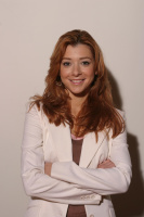 Alyson Hannigan KvffJtGo_t