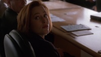Gillian Anderson - The X-Files S05E20: The End 1998, 36x