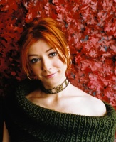 Alyson Hannigan PAKW0jt3_t