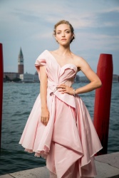 Amanda Seyfried - Poses for a portrait wearing a Jaeger-LeCoultre watch during the 76th Venice Film Festival on August 30, 2019