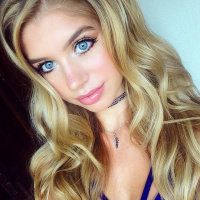 Allie Deberry CvSxYAv1_t