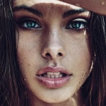 Meika Woollard 9bVR7B98_t