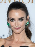 Charlotte Le Bon LrTBcQ8V_t