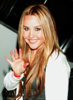 Amanda Bynes IWR1K28v_t