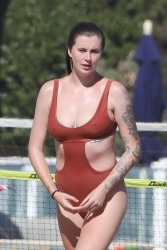 Ireland Baldwin