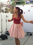 Ariana Grande M6R5mQJo_t