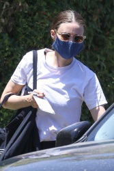 Rooney Mara - Leaving her art class in West Hollywood, May 24, 2021