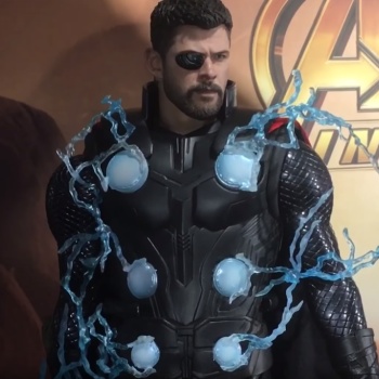 Avengers - Infinity Wars 1/6 (Hot Toys) - Page 4 CJITXyiS_t