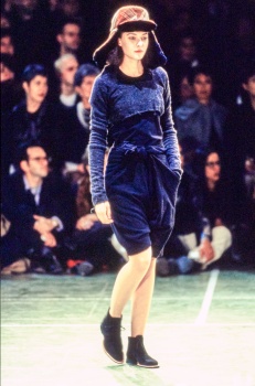 Comme des Garçons F/W 1994.95 Paris | the Fashion Spot