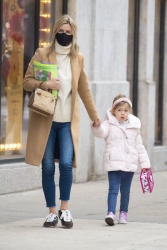 Nicky Hilton - steps out for a walk with her daughter in New York City, 01/15/2021
