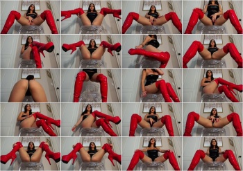 Crystal Knight - Sissy Aroma Electro Chastity 3