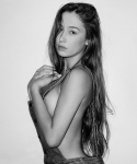 Elsie Hewitt QSi691at_t