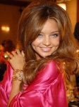 Miranda Kerr IzYsEwXQ_t