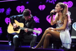 Ariana Grande - Page 2 9XS9Hdwc_t