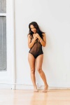 Parker McKenna Posey Z2r6Zfvg_t